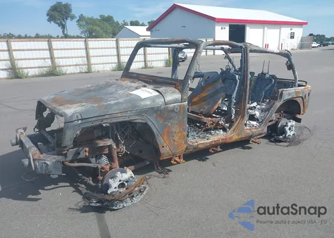 2015 Jeep Wrangler Unlimited Sahara z USA, uszkodzony, nr VIN 1C4BJWEG3FL551660